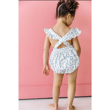 Ollie Jay Emmy Ditsy Floral Azul Romper
